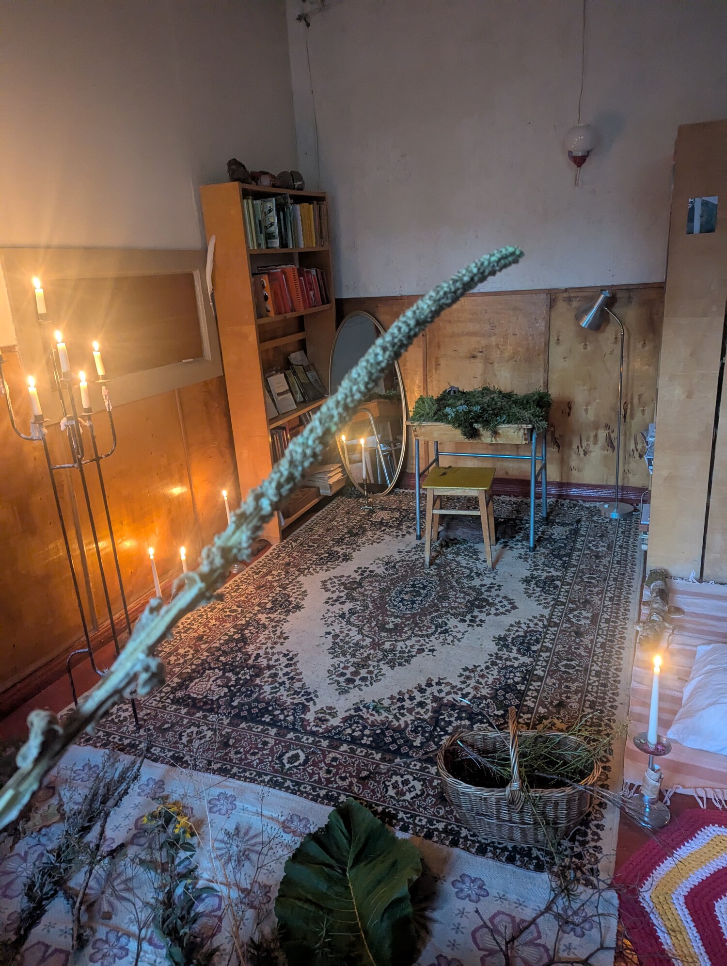 During the “ecofetish platonic spanking session feat. forest implements” / photo by caro and mo