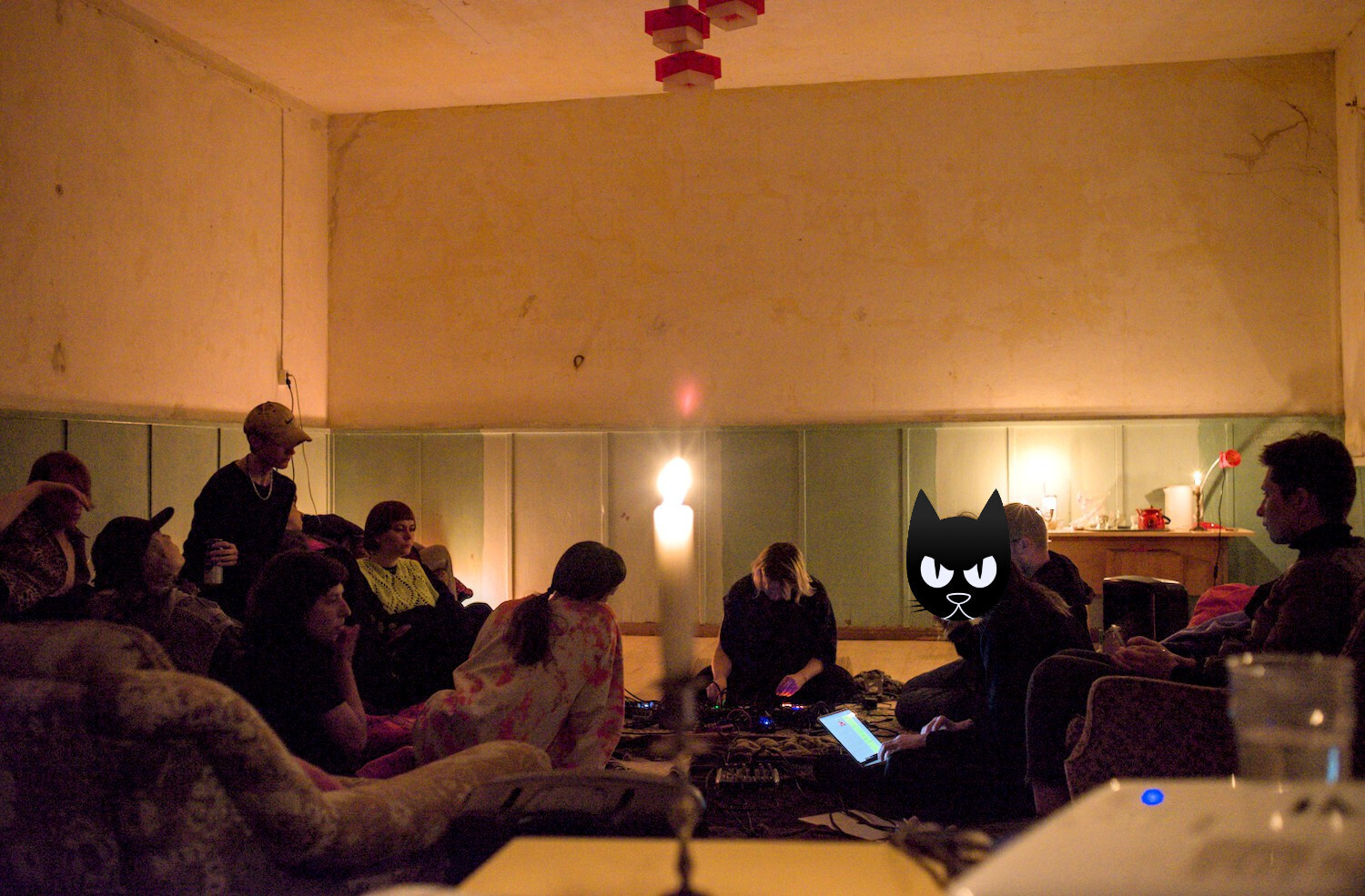 During DJ Chantarelle’s (Aleksei Borisionok) and soft fantasy’s (Lo Moran) listening session